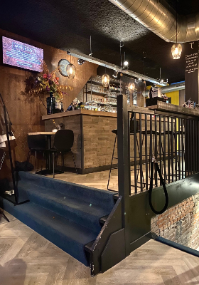 De bar van TapasTheater in Amsterdam Oost.