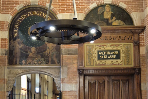 De Maaltuin Amsterdam Centraal Station Wachtkamer 1e klasse c